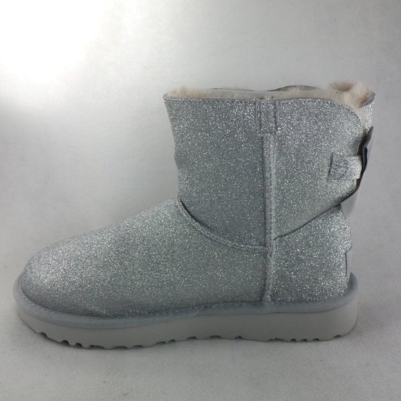 UGG Womens Mini Bailey Bow Silver Sparkle PAIR Boots NEW Sz 6 - Picture 5 of 8